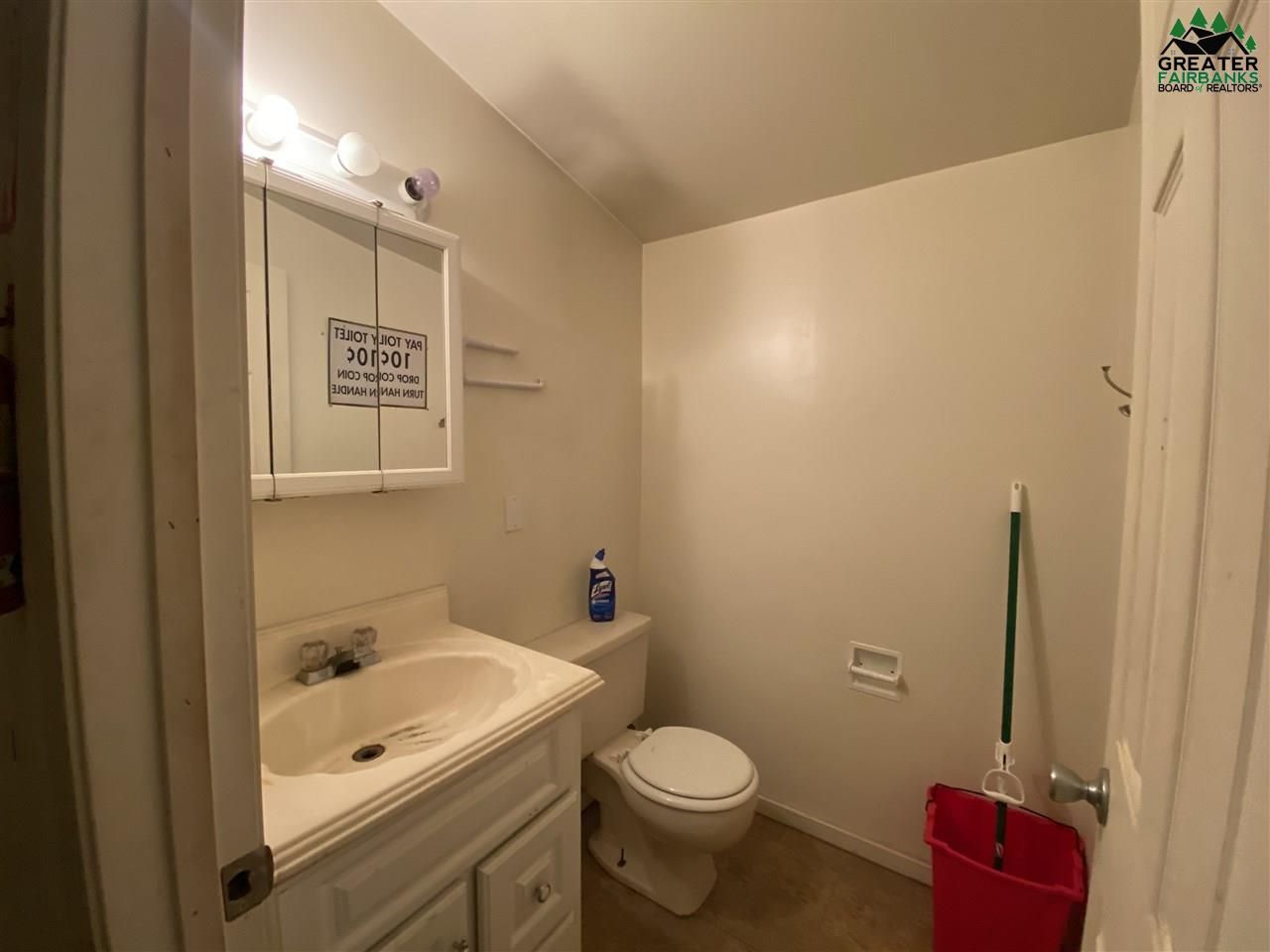 1200 Queens Way, Fairbanks, AK 99701